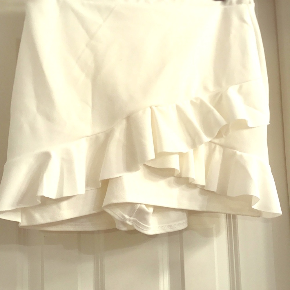 Missguided White Ruffle Wrap Skort